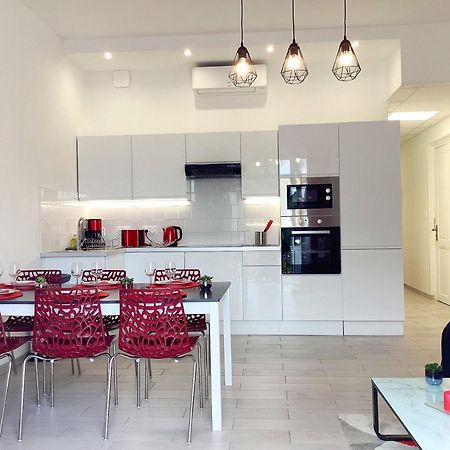 Appartement Stella 95 M2 Climatise Parking Proche Sanctuaires Лурд Екстер'єр фото